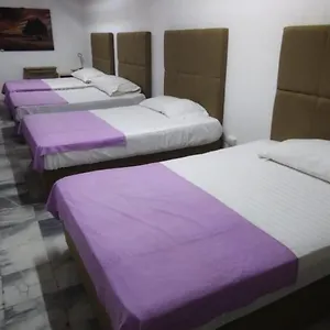 2* Hotel Boutique Basic